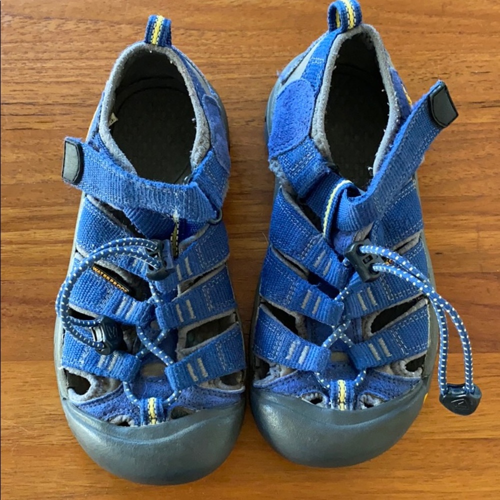 Keen+Blue+Waterproof+Sandals+size 1